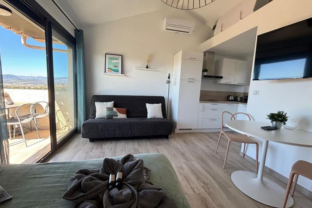 Studio Vue Mer A Porticcio Piscine Et Parking Exterior foto