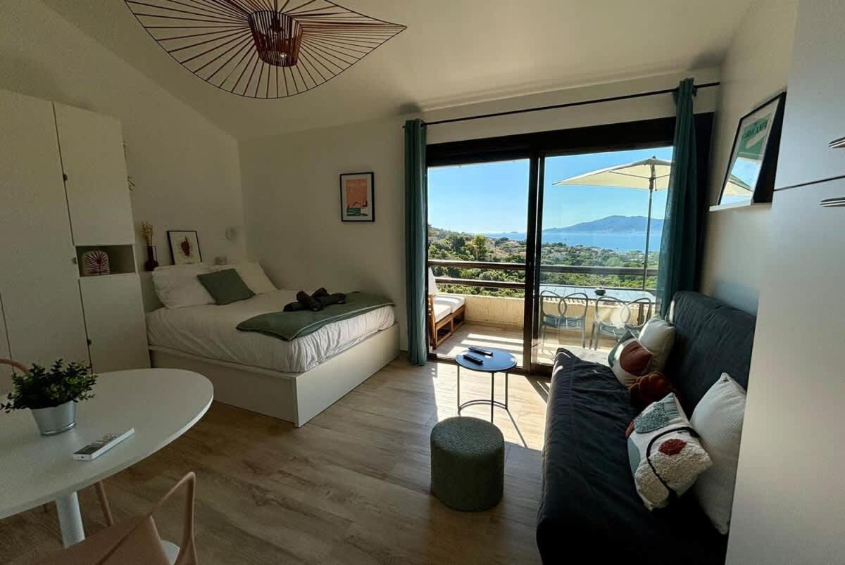 Studio Vue Mer A Porticcio Piscine Et Parking Exterior foto